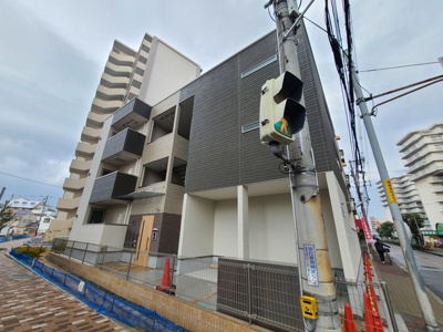 【外観】 | フジパレス東淡路2番館 | ツートンカラーの外観です