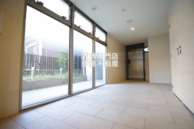 ファスティーナ志賀本通のロビー