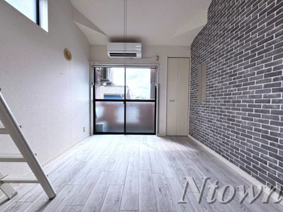 【居間・リビング】 | Loft3千種 | ゆったり過ごせるリビングです