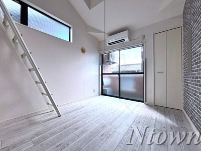 【居間・リビング】 | Loft3千種 | おしゃれなリビングです