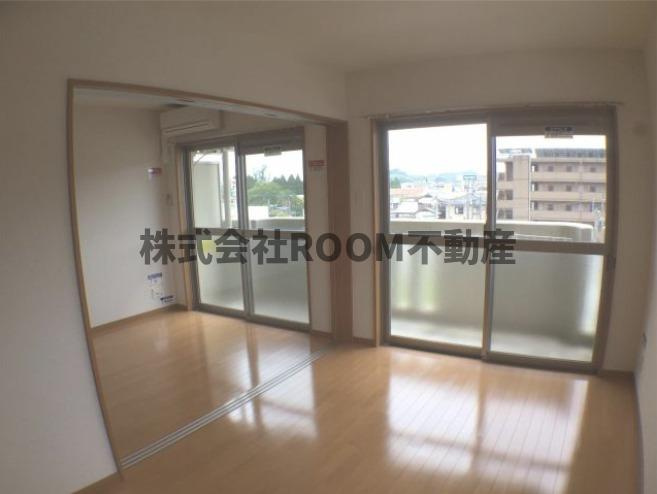 ユーミー上平野の居間・リビング|ゆったり過ごせる居間です