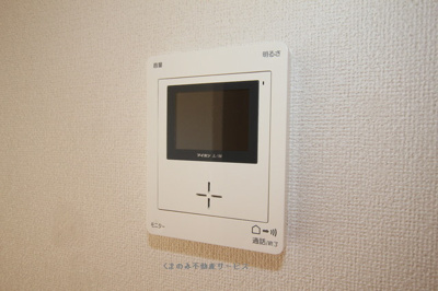 【セキュリティ】 | サンファミールⅢＡ | テレビモニターホン
サンファミールⅢA棟　101号室　2012/9/29撮影