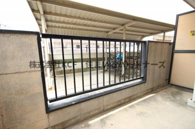 【バルコニー】 | メディアハウスキャビン | バルコニーがあります