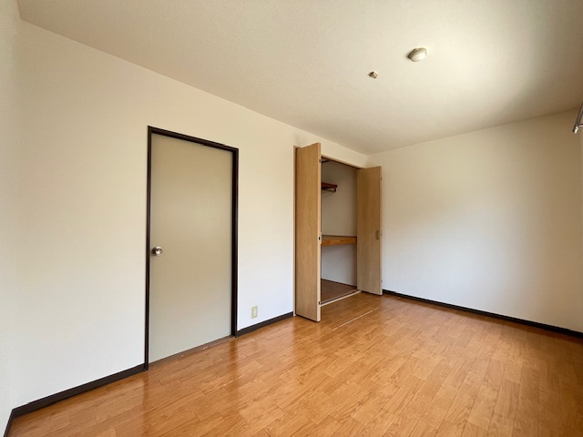 タウニィハイツ金剛の寝室