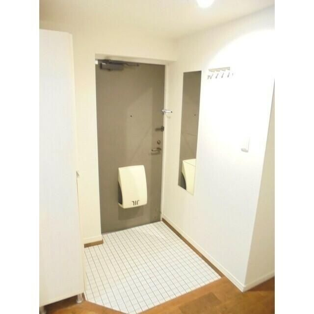 エスポワール松風台Ⅱ番館の玄関