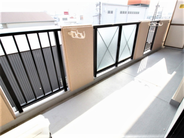 パストラールハイム【キャッシュバック対象物件】のバルコニー