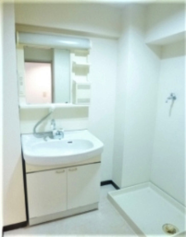 パストラールハイム【キャッシュバック対象物件】の独立洗面台