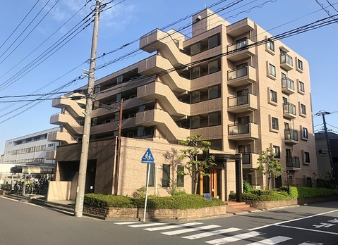 ルイシャトレ鶴見イーストコート（鶴見区大東町）の外観|外観です　ルイシャトレ鶴見イーストコート 　最上階の南向き住戸　眺望・陽当り・通風良好です　ペット飼育可能　R京浜東北「鶴見」駅　バス6分　停歩1分　1998年08月築　2LDK　新規リノベーション