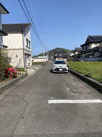 【前面道路含む現地写真】 | 天草市五和町二江　土地　45坪 | 2023年4月撮影