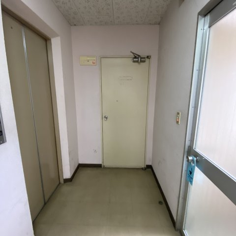 grandealⅡの玄関