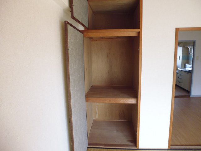 コーポいずみの収納