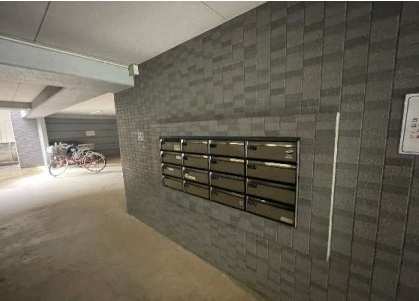 仲介手数料無料　アーバンコート所沢のエントランス