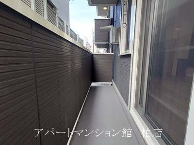 エルム柏のバルコニー