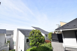 【展望】 | 物件のお問い合わせは、 ０１２０－７００－９６８までお気軽にどうぞ！
バルコニーからの眺望