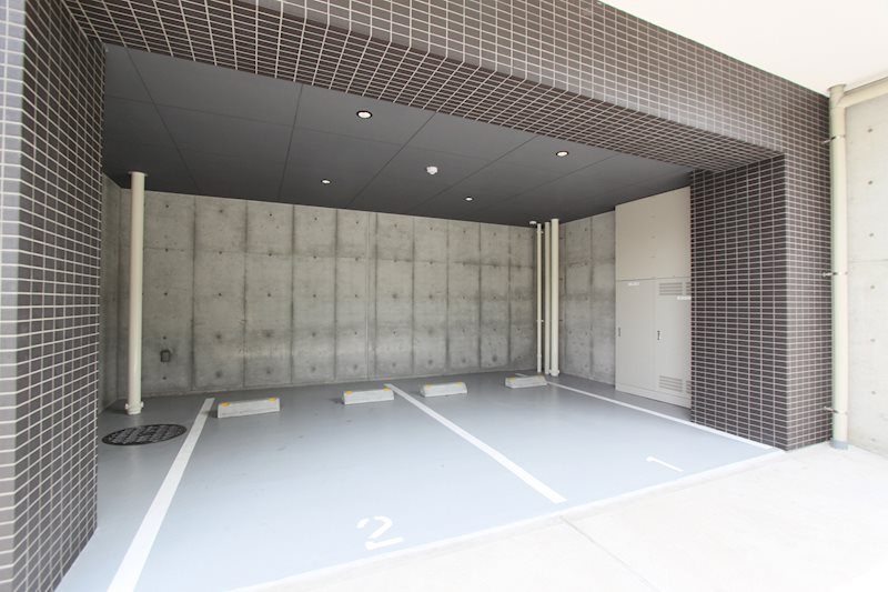 REALIZE平和島の駐車場|敷地内平置き駐車場2台　空き状況等詳細はお問合せください。