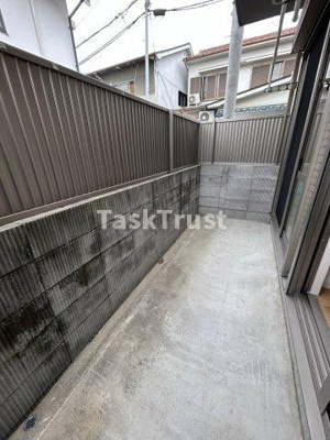 【バルコニー】 | カーサフェリーチェ　B