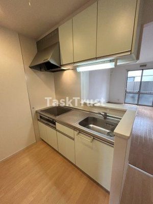 【キッチン】 | カーサフェリーチェ　B