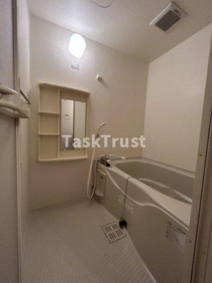 【浴室】 | カーサフェリーチェ　B