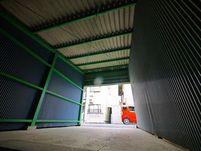 前栽町倉庫（駒ノ口ガレージ）