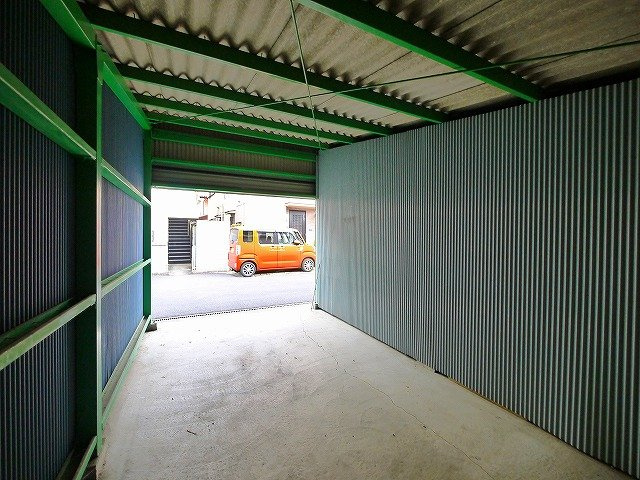 前栽町倉庫（駒ノ口ガレージ）