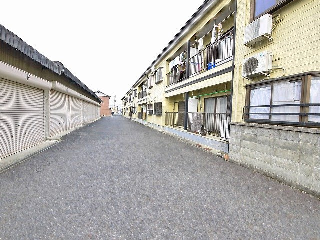 前栽町倉庫（駒ノ口ガレージ）