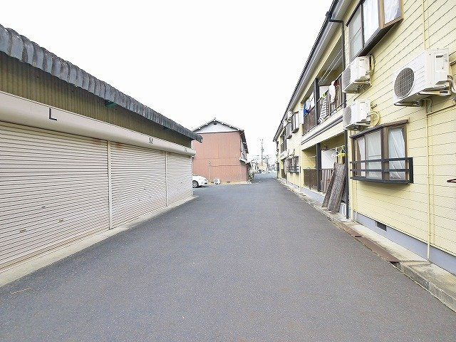 前栽町倉庫（駒ノ口ガレージ）