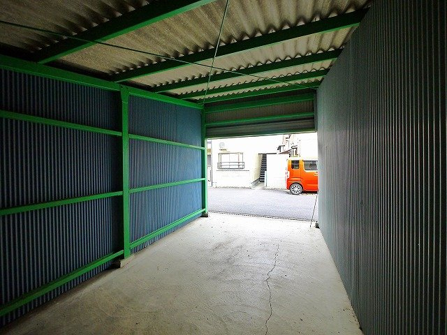 前栽町倉庫（駒ノ口ガレージ）