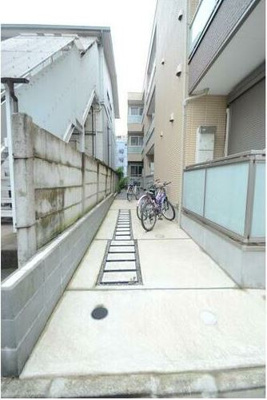 【駐車場】 | Argione坂上　12534 | 敷地内に自転車置き場があります(^^)/