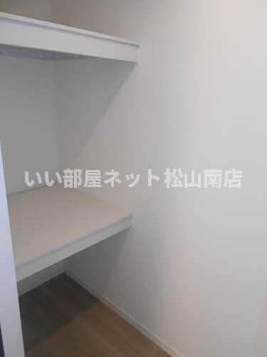 【収納】 | リバーサ道後桜館