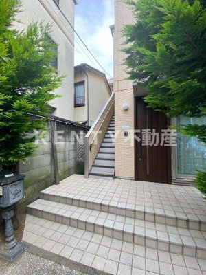 【その他共用部分】 | パームガーデン | ゆとりのあるエントランスです