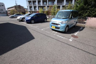 【駐車場】 | タウニィハイツ金剛
