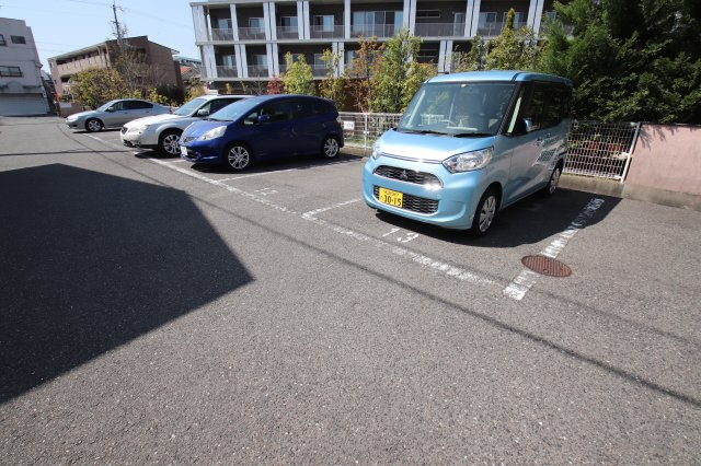 【駐車場】 | タウニィハイツ金剛