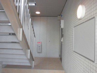 【エントランス】 | クリスタB