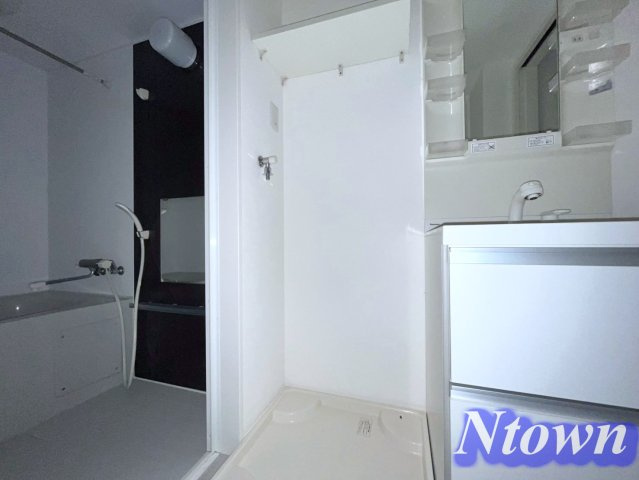 【設備】 | メゾン生駒町 | 洗濯機置き場です。