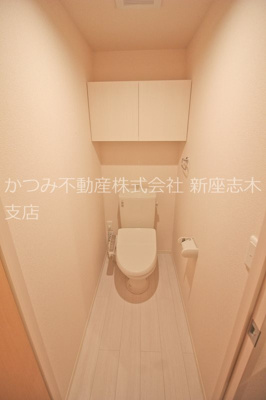 【トイレ】 | クリスタＢ(Ｄ-ｒｏｏｍ) | 同物件別号室参考写真