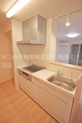 【キッチン】 | クリスタＢ(Ｄ-ｒｏｏｍ) | 同物件別号室参考写真
