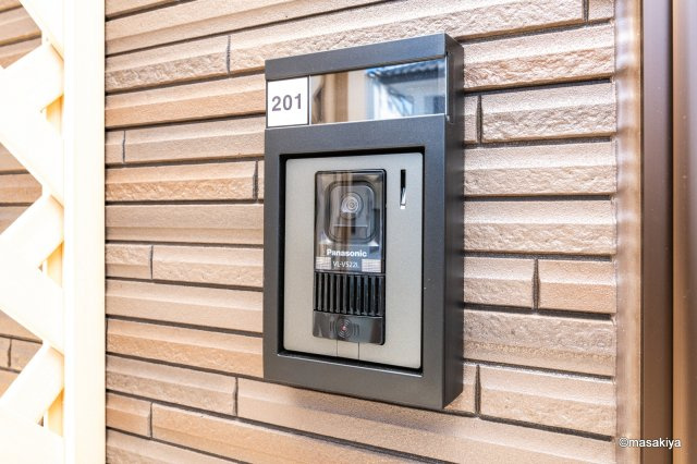 明和ハウス　沙来館のエントランス