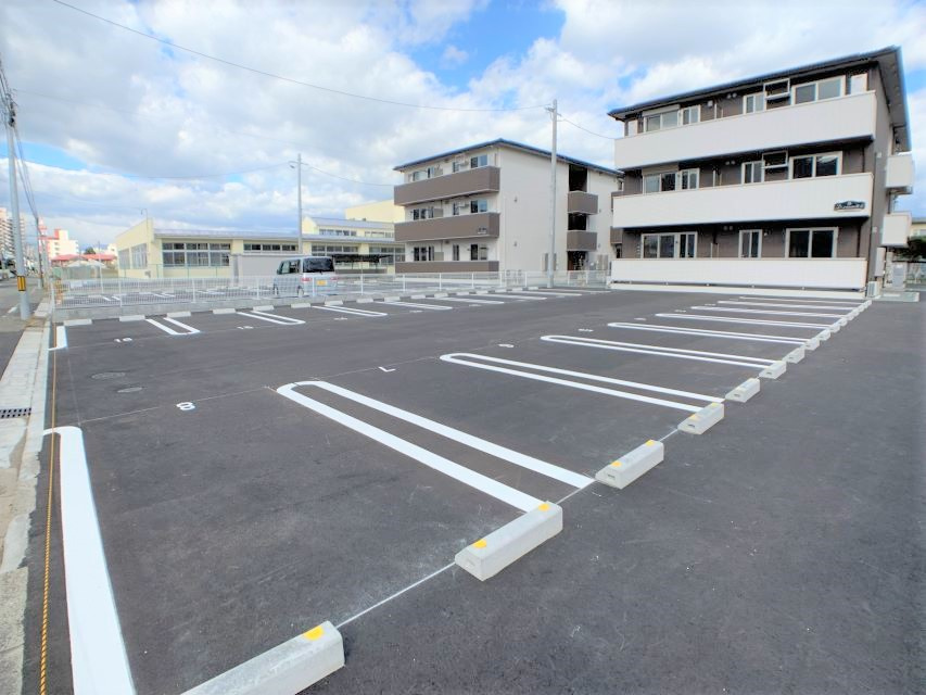 D-room住吉Ｂの駐車場
