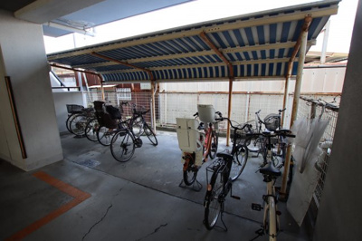 【その他共用部分】 | グランドール | 駐輪場