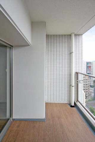 サヴォイ博多スーペリア　6階のバルコニー|別号室のものです。現状優先となります。