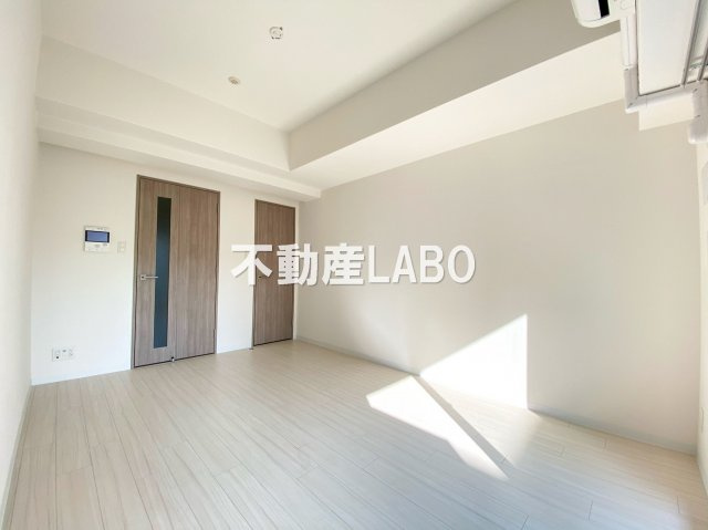 エスリード中之島クロスゲートの寝室