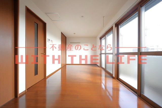 カーサオークマ【10，000円キャッシュバック対象物件】の洋室|コンパクトで使いやすい洋室です