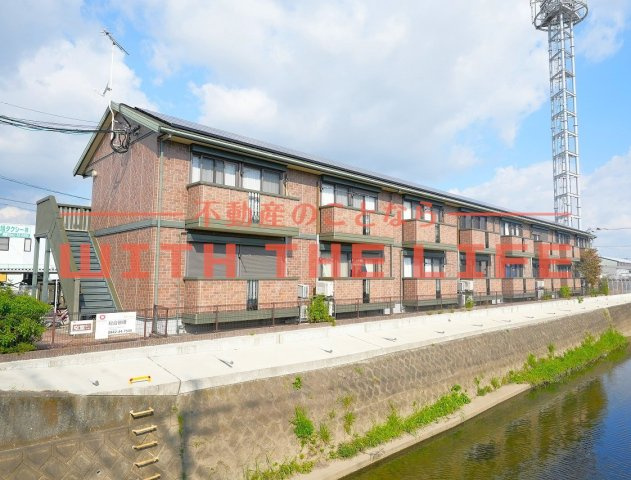 カーサオークマ【10，000円キャッシュバック対象物件】の外観|落ち着いた雰囲気の外観です