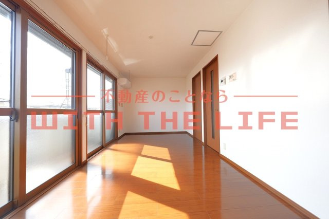 カーサオークマ【10，000円キャッシュバック対象物件】の洋室|きれいな洋室です