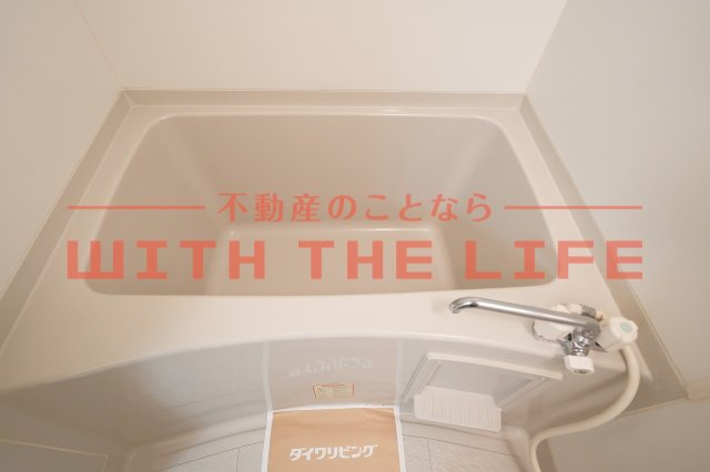 カーサオークマ【10，000円キャッシュバック対象物件】の浴室|コンパクトで使いやすいお風呂です