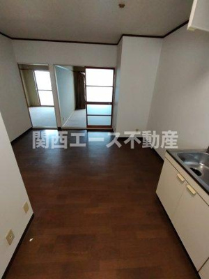 【居間・リビング】 | マルヨシハイツ