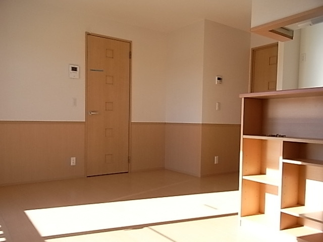 カスターノAの居間・リビング