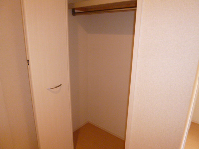 カイマナ・ヒラの収納|クローゼット