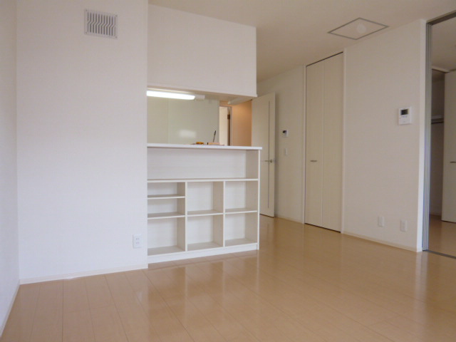 カイマナ・ヒラの居間・リビング|ダイニング