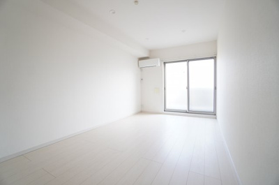 【洋室】 | リブリ・アイネ | ※同物件・同タイプの写真です。